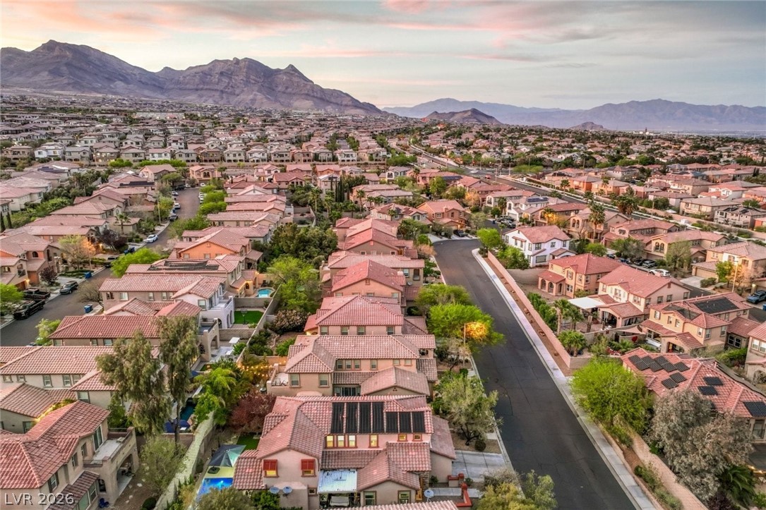 553 Wandering Violets Way