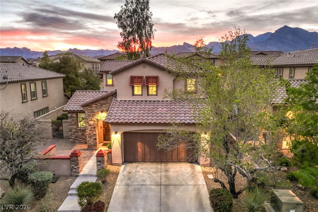 553 Wandering Violets Way