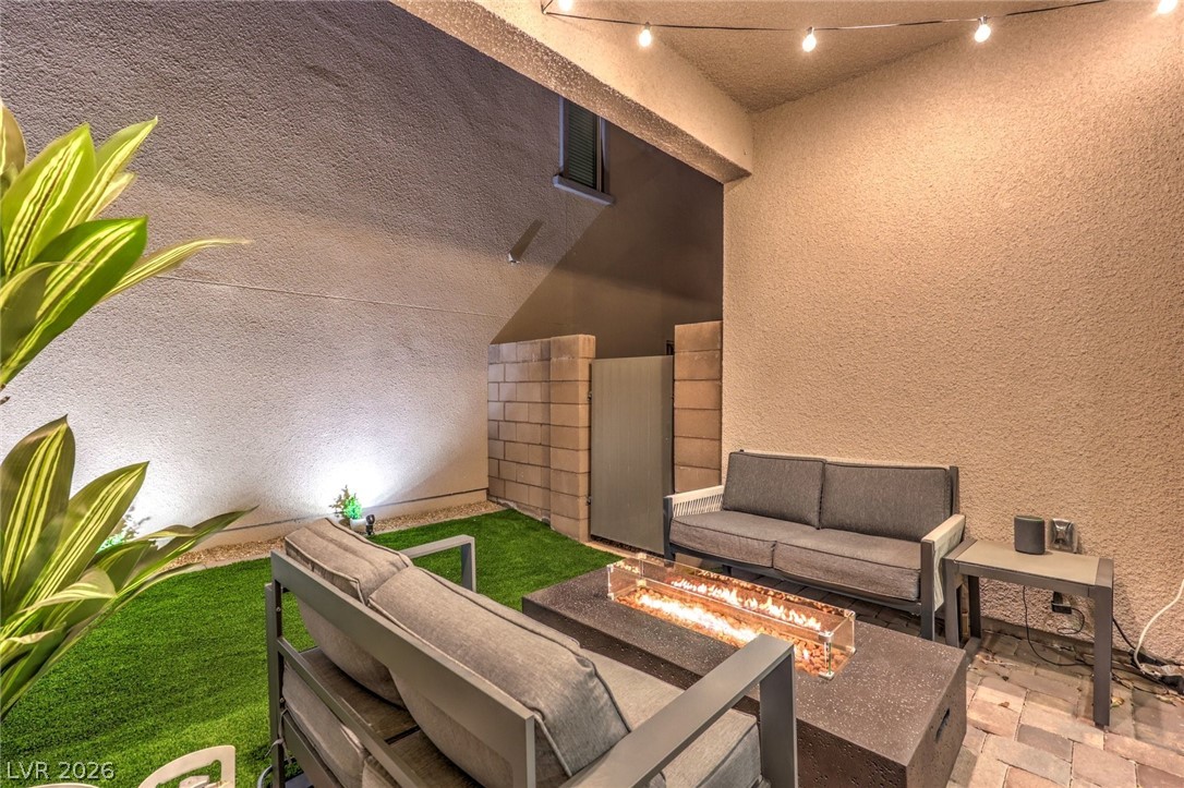 660 Tranquil Jade Street