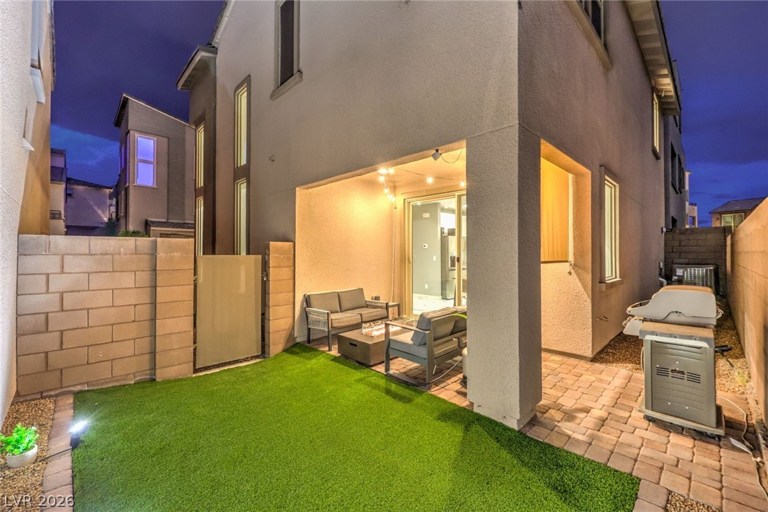 660 Tranquil Jade Street