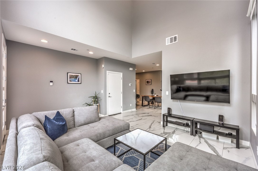 660 Tranquil Jade Street