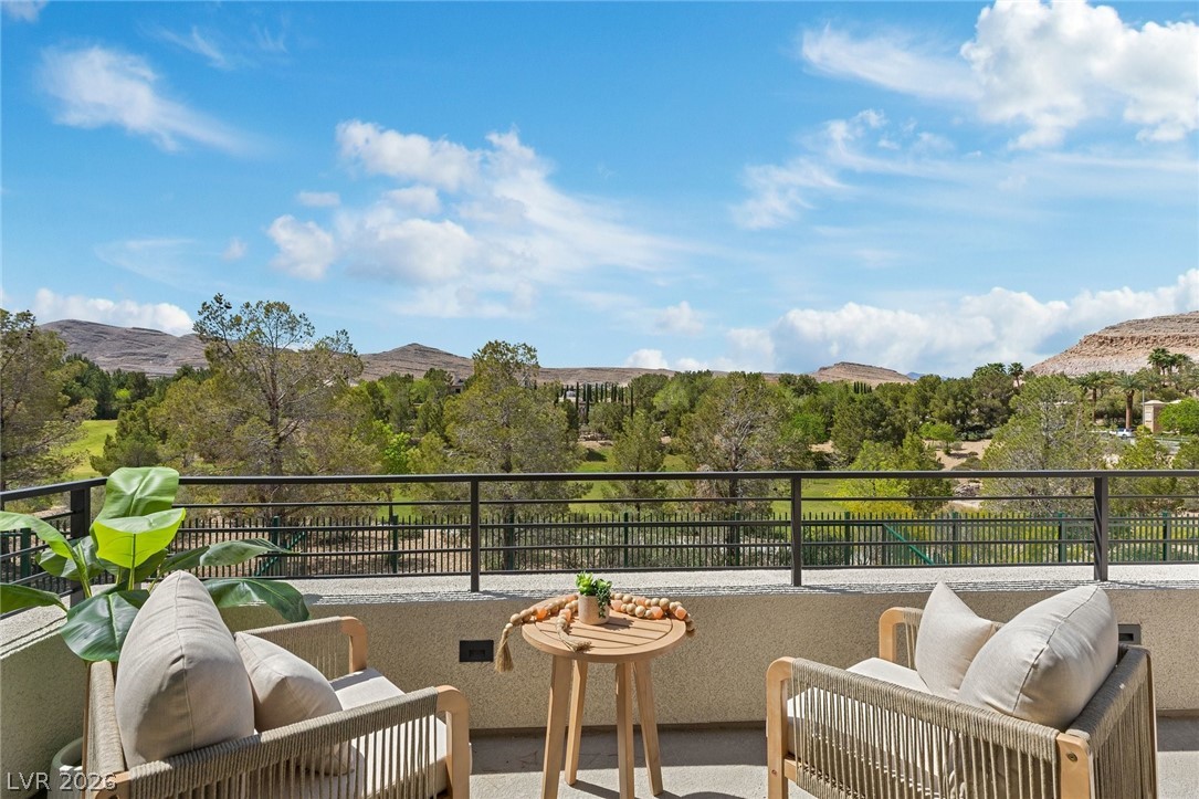 4053 Heron Fairway Drive