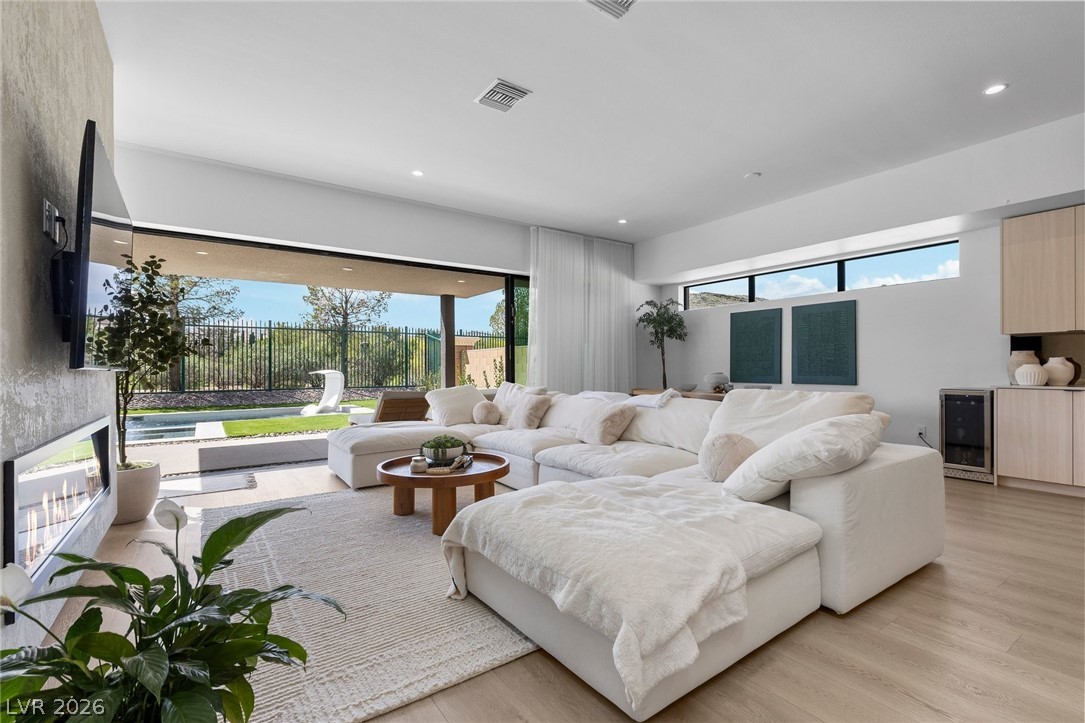 4053 Heron Fairway Drive