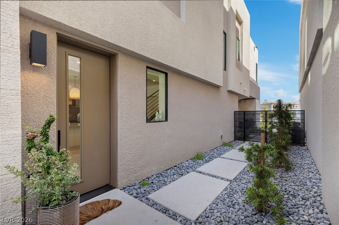 4053 Heron Fairway Drive