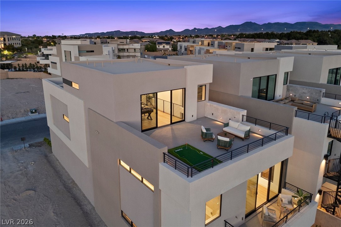 4053 Heron Fairway Drive