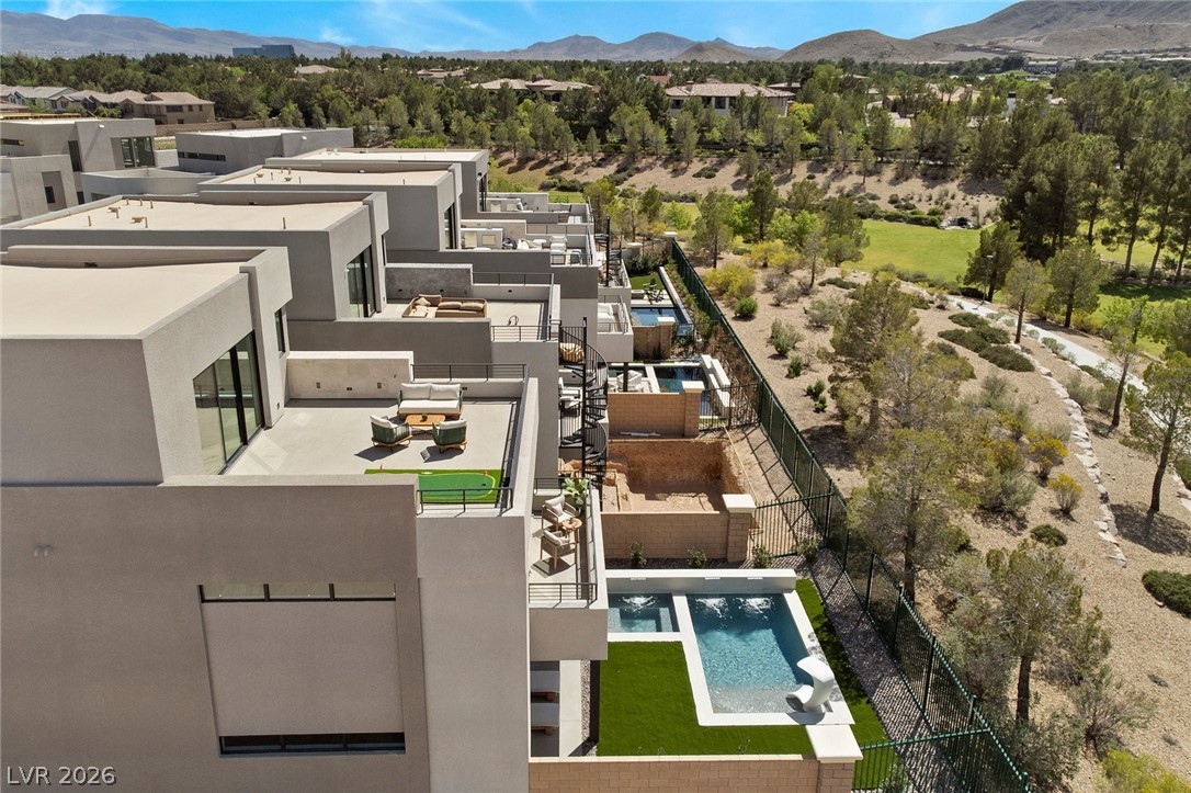 4053 Heron Fairway Drive