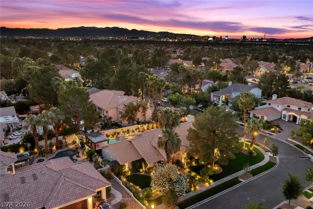 2222 Versailles Court