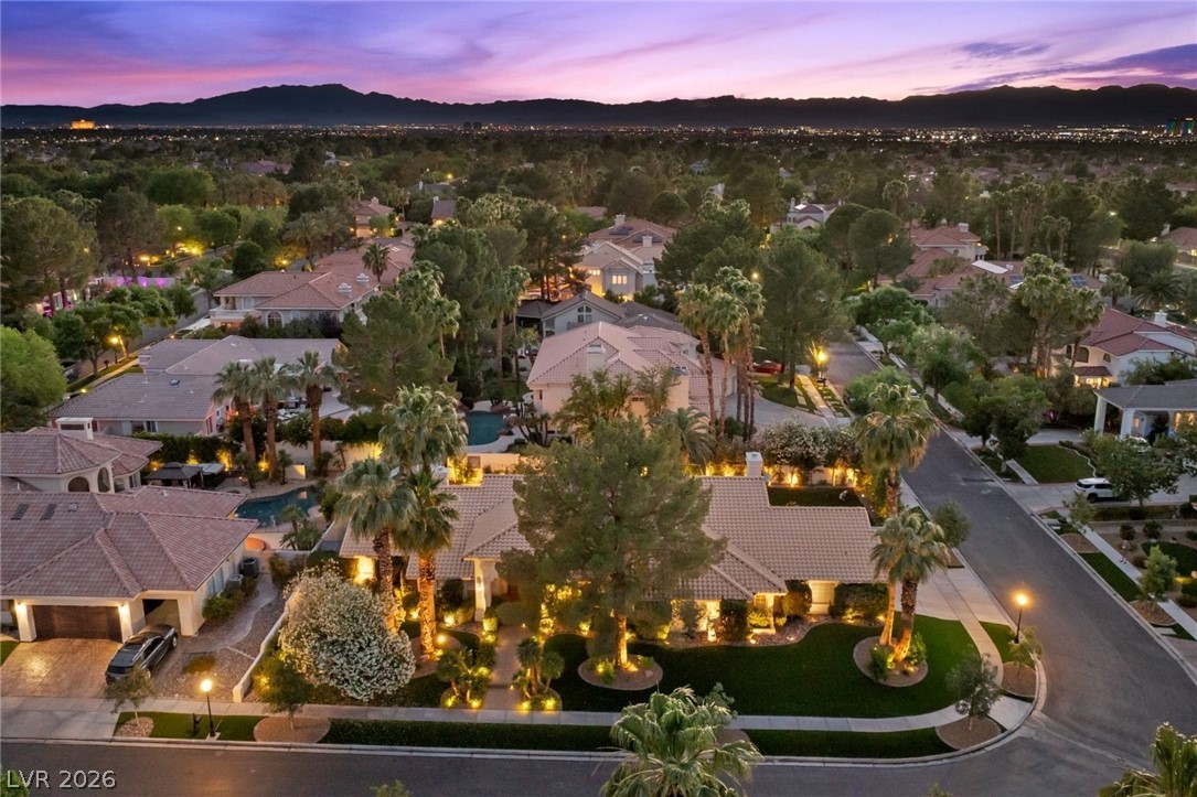 2222 Versailles Court