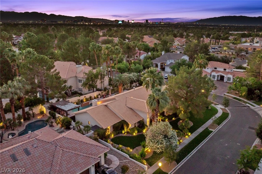 2222 Versailles Court