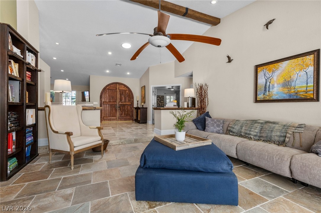 2222 Versailles Court