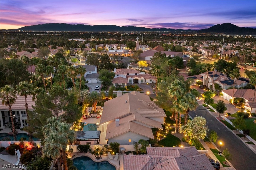 2222 Versailles Court