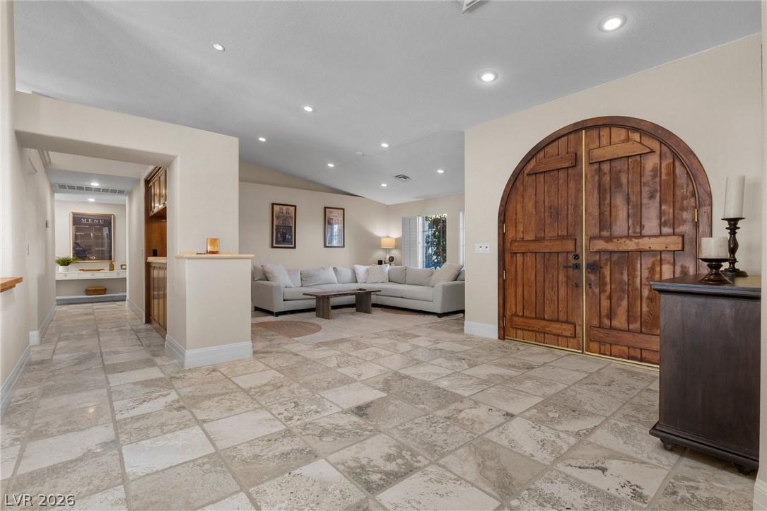 2222 Versailles Court