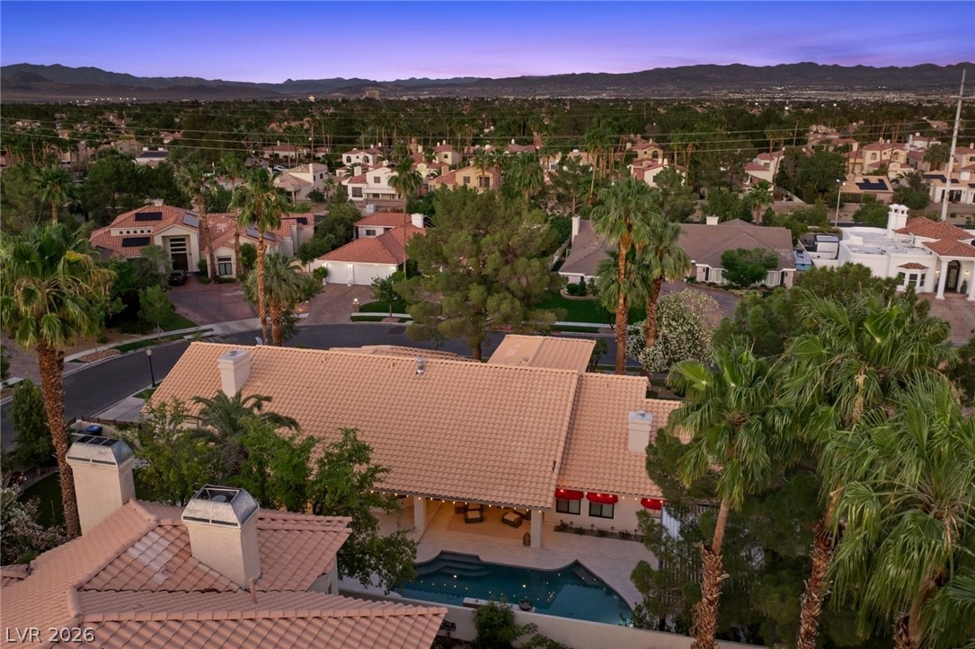 2222 Versailles Court