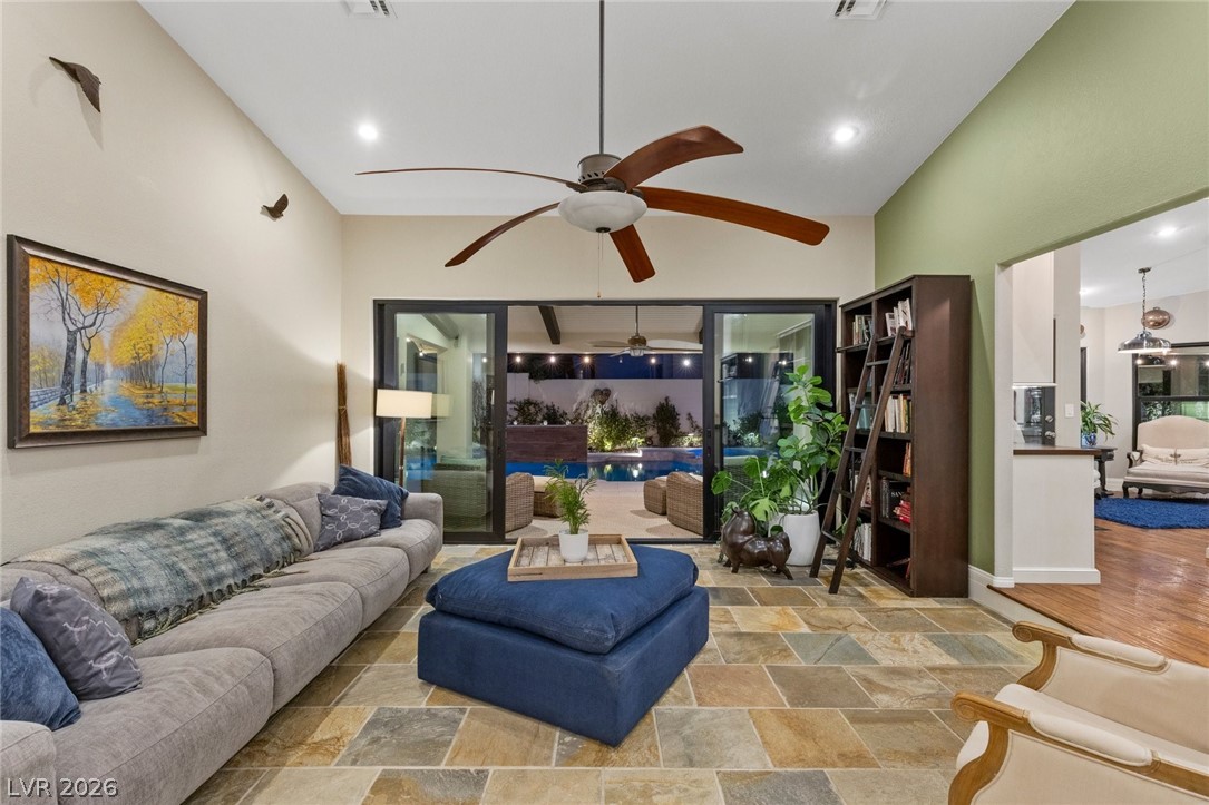 2222 Versailles Court