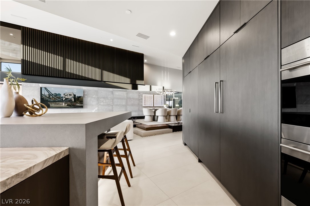 8 Chisel Crest Court