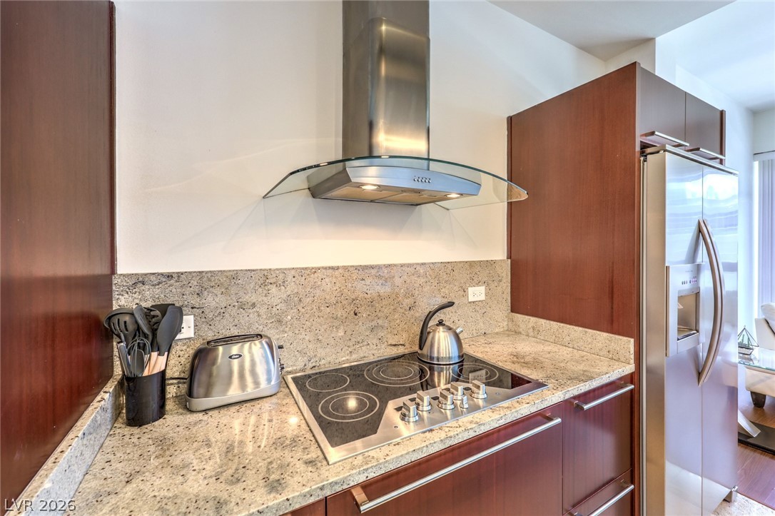 4471 Dean Martin Drive 307
