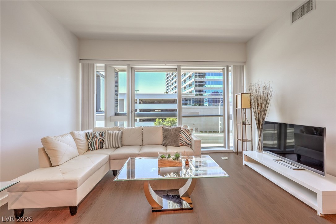 4471 Dean Martin Drive 307
