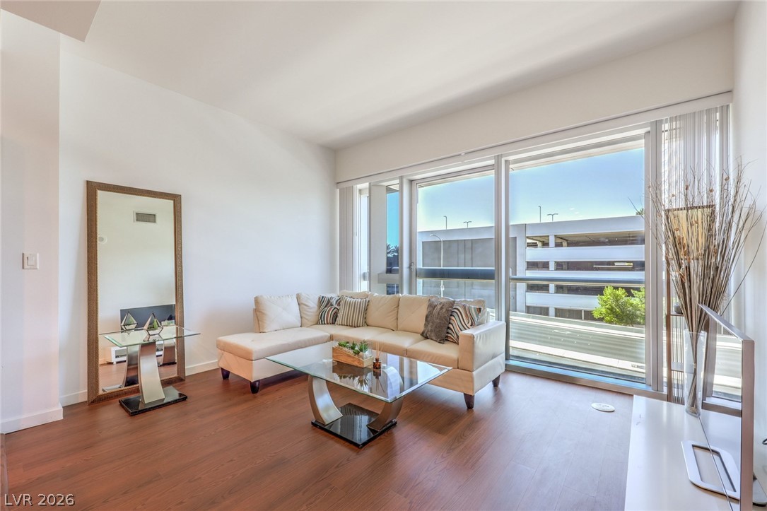 4471 Dean Martin Drive 307