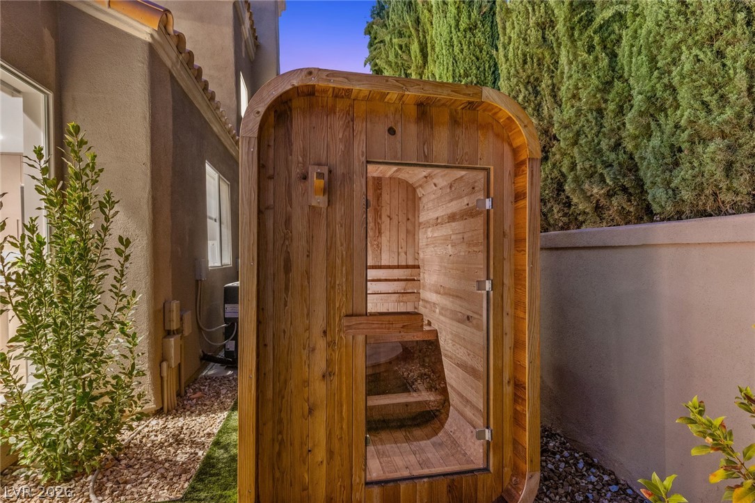 8371 Plum Creek Court