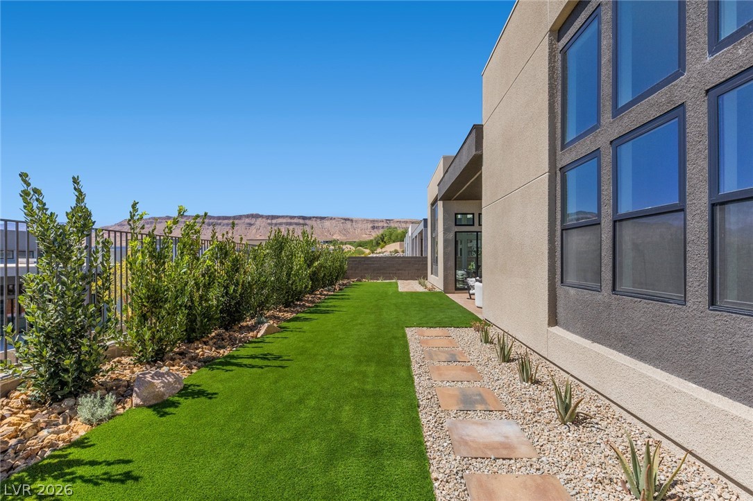 11089 Stone Summit Court
