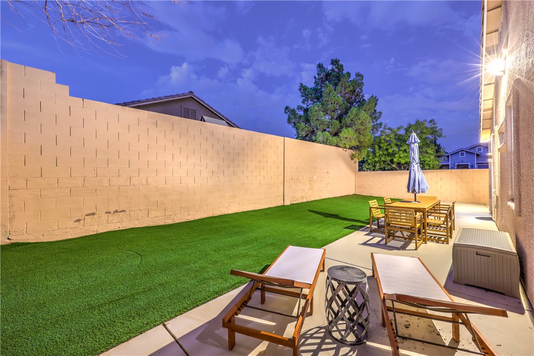 10762 Flame Vine Court