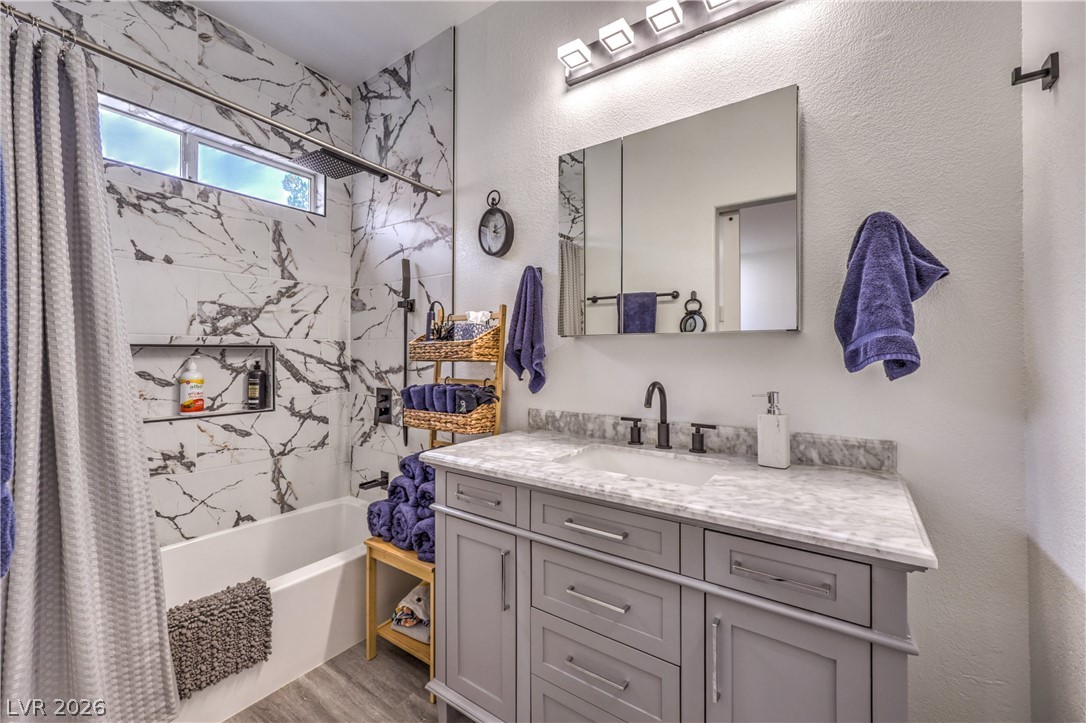 10762 Flame Vine Court