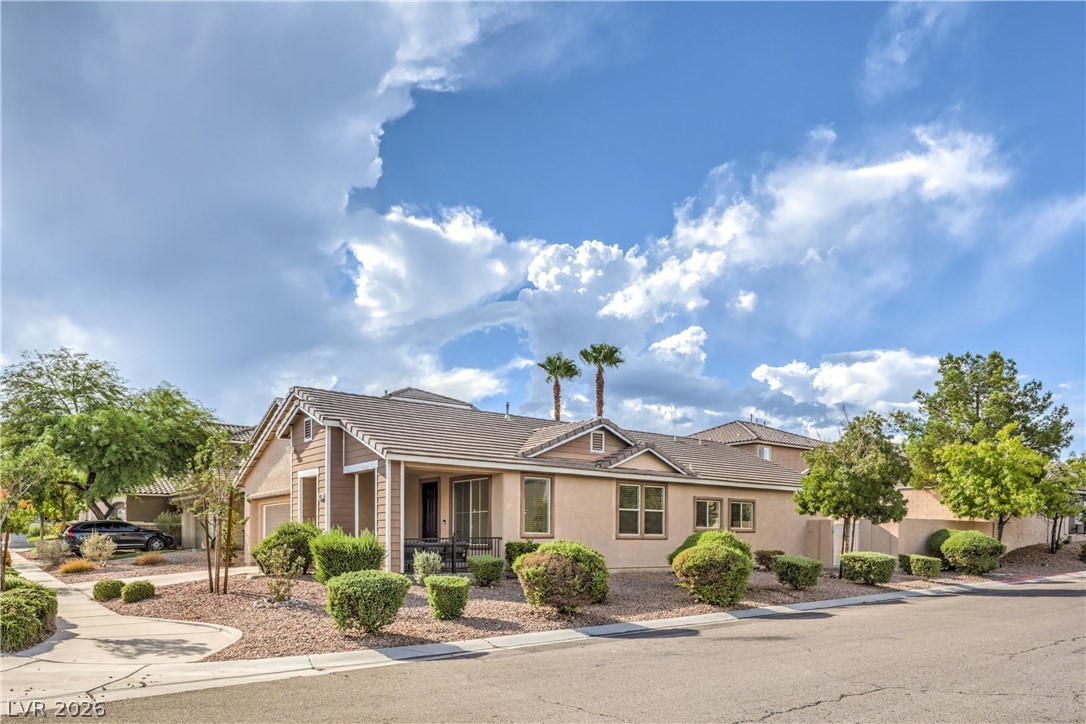 10762 Flame Vine Court