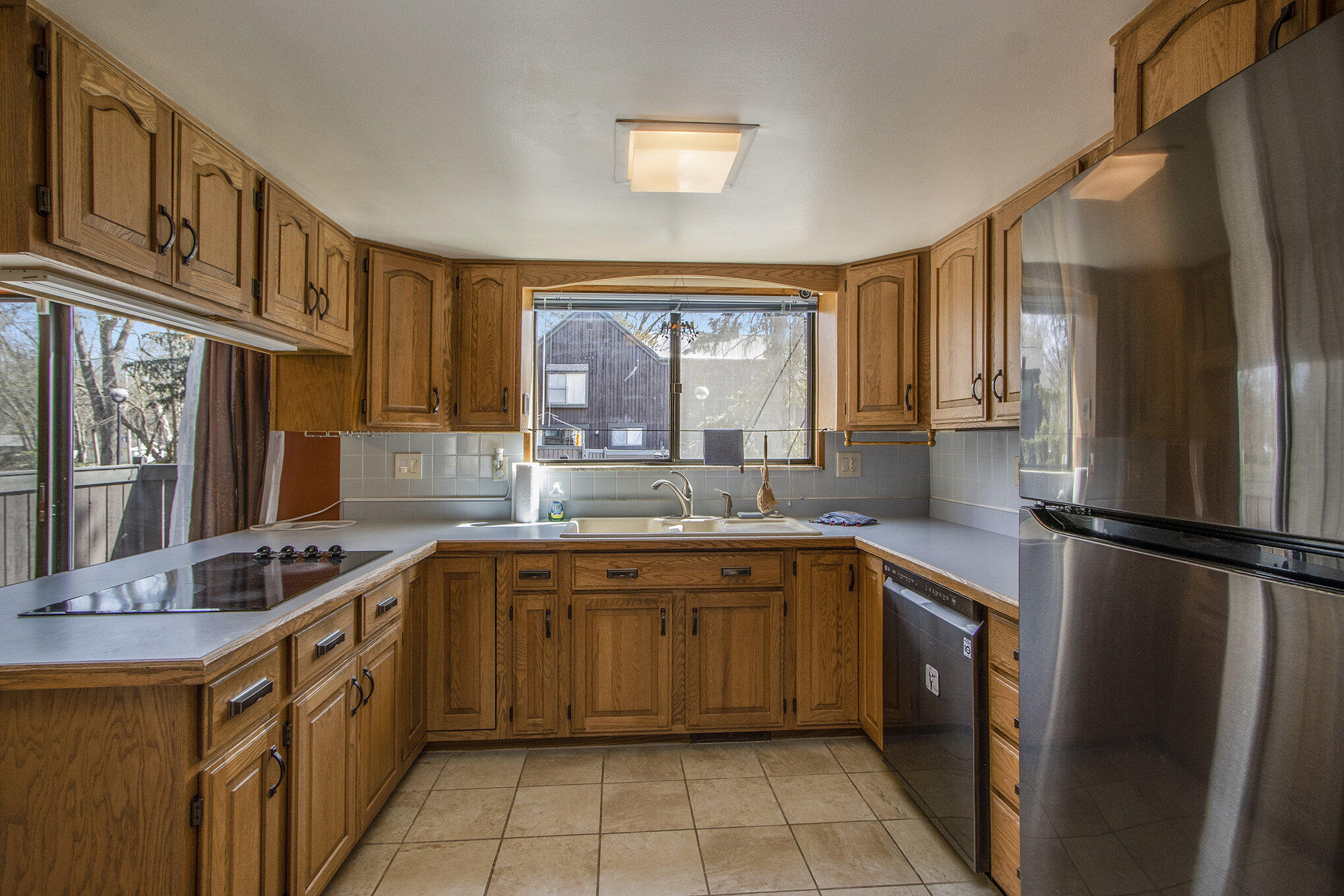 255 Ballantrae Court