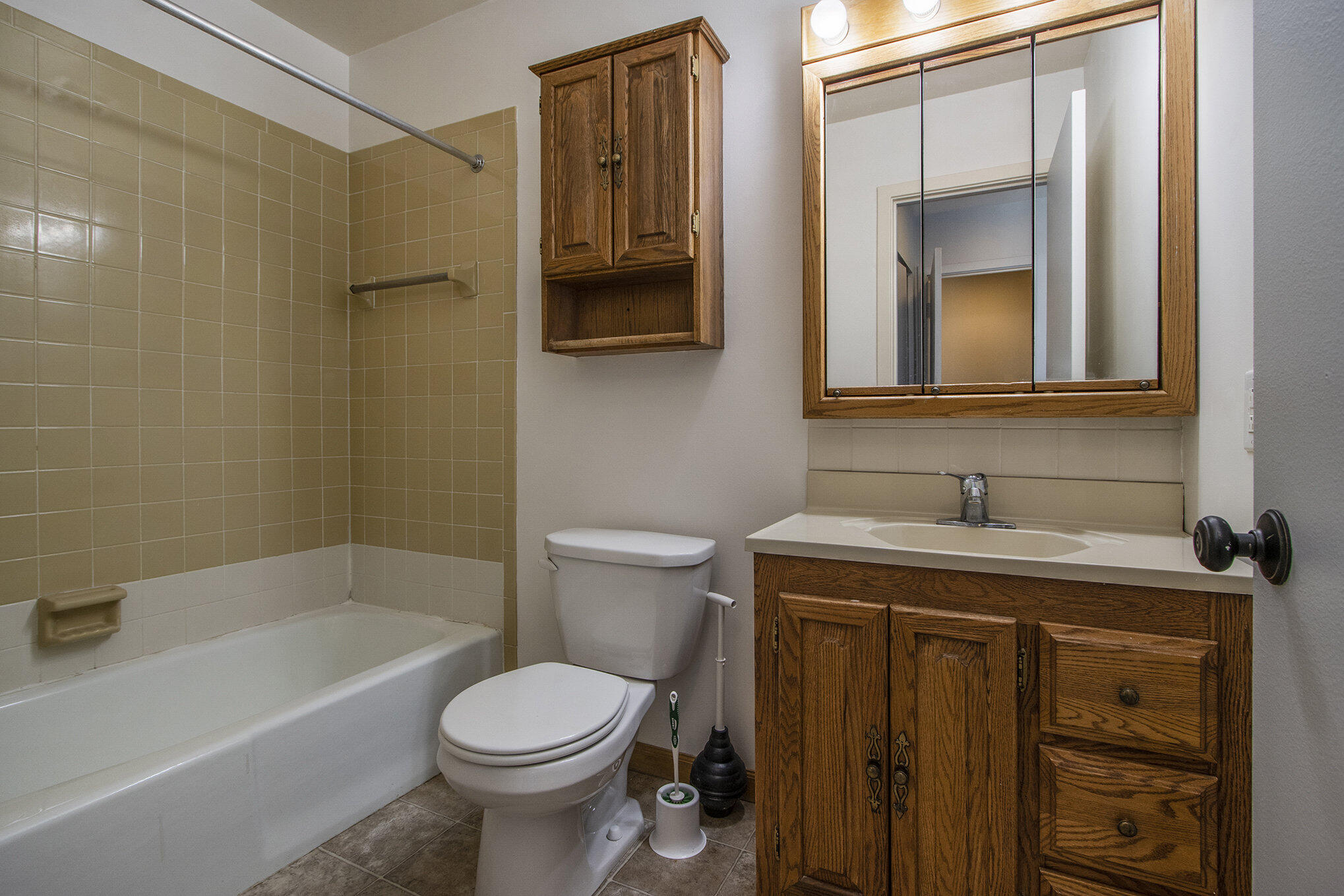 255 Ballantrae Court