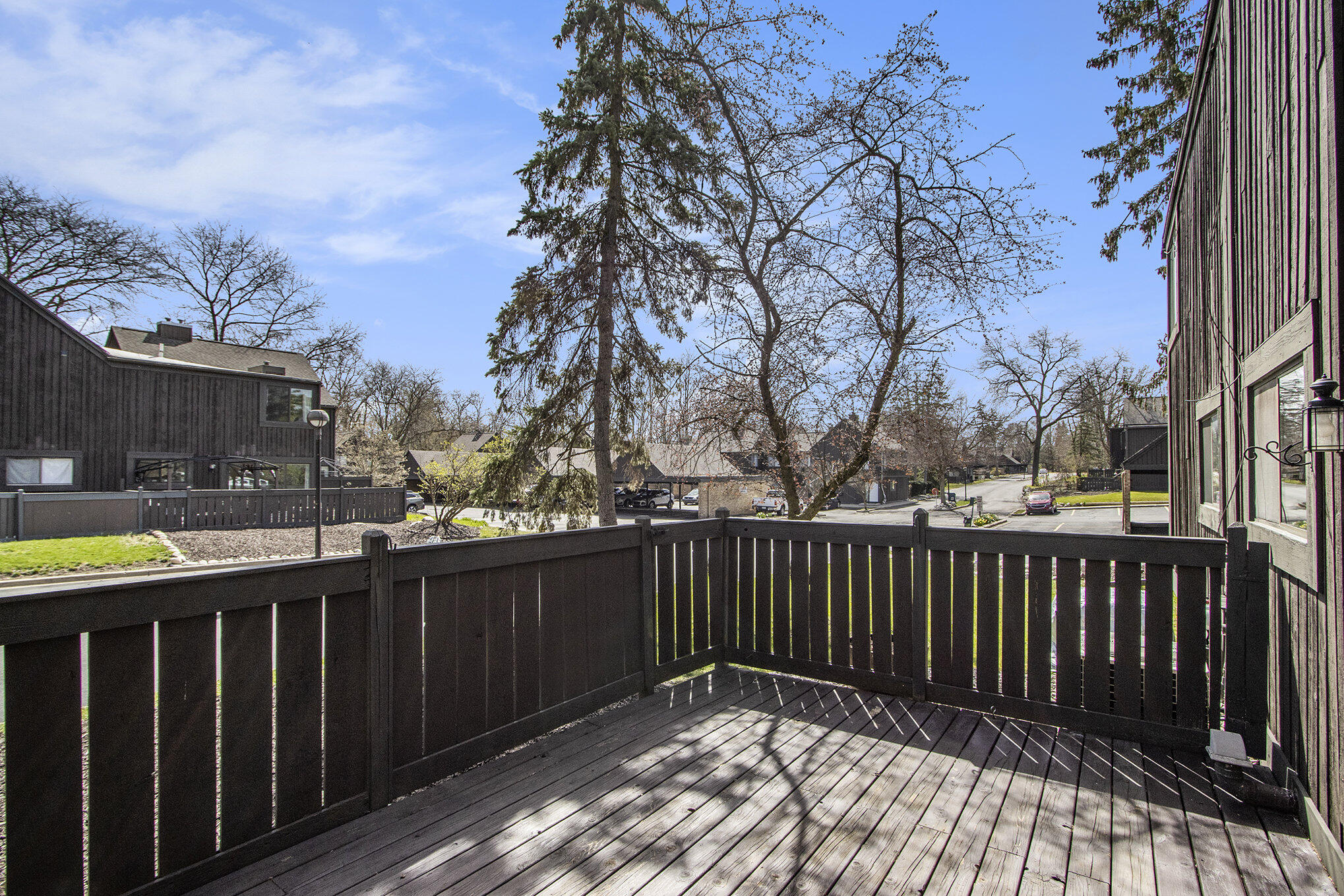 255 Ballantrae Court