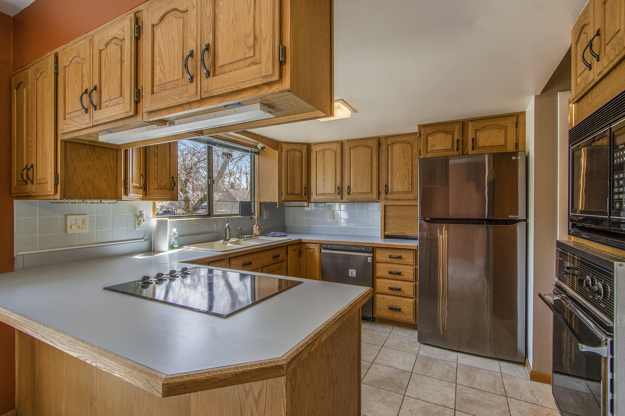 255 Ballantrae Court