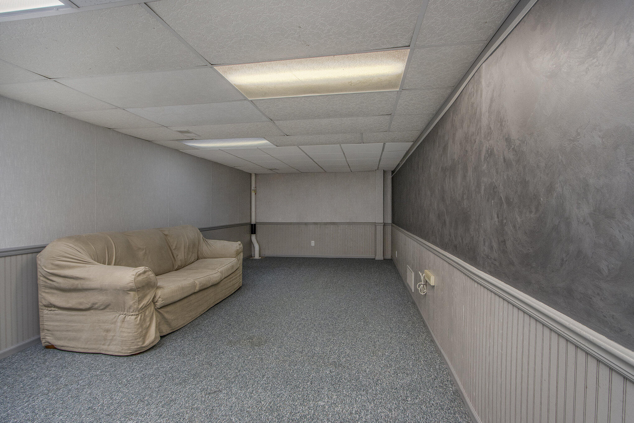 255 Ballantrae Court