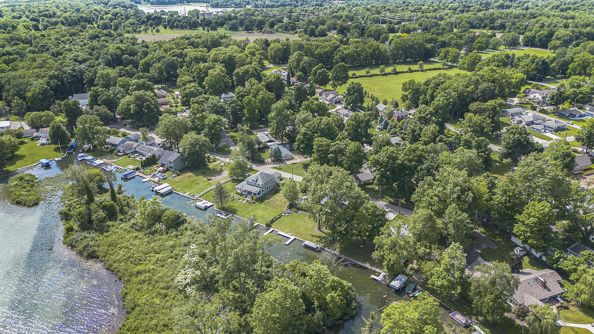 22492 Park Shore Drive