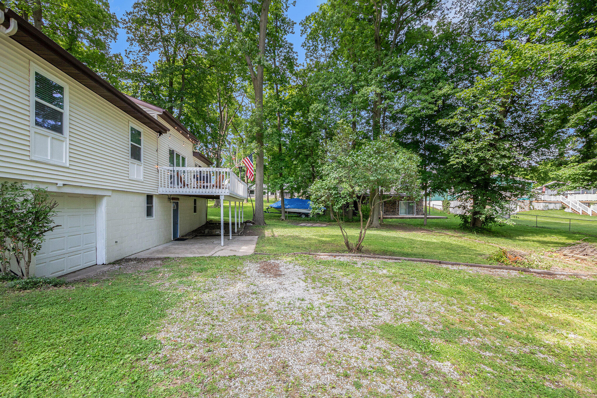 22492 Park Shore Drive