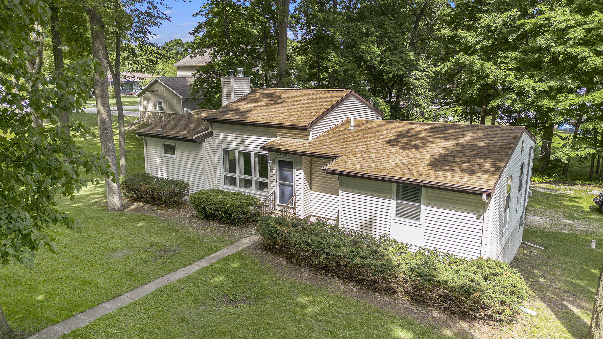 22492 Park Shore Drive