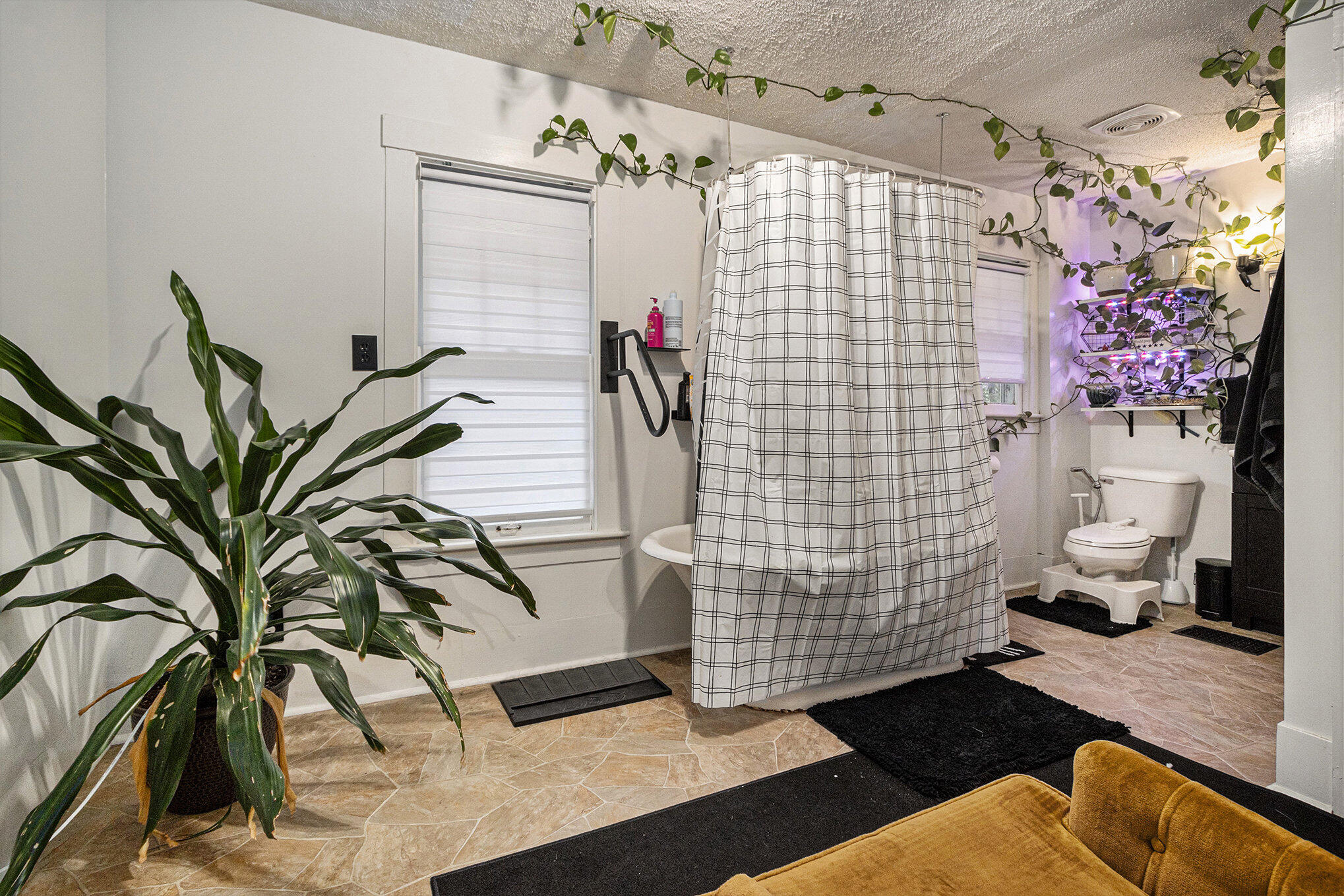 439 N Fletcher Avenue