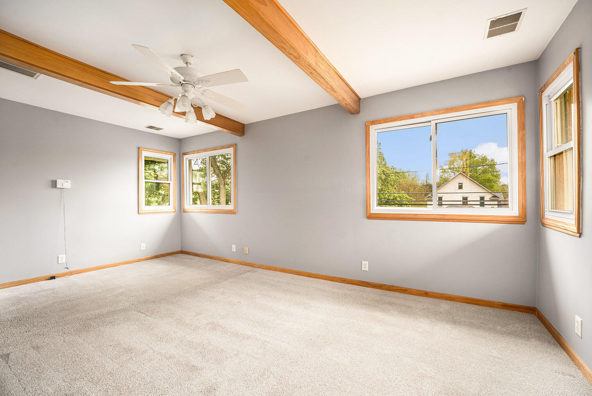 5788 Comstock Avenue