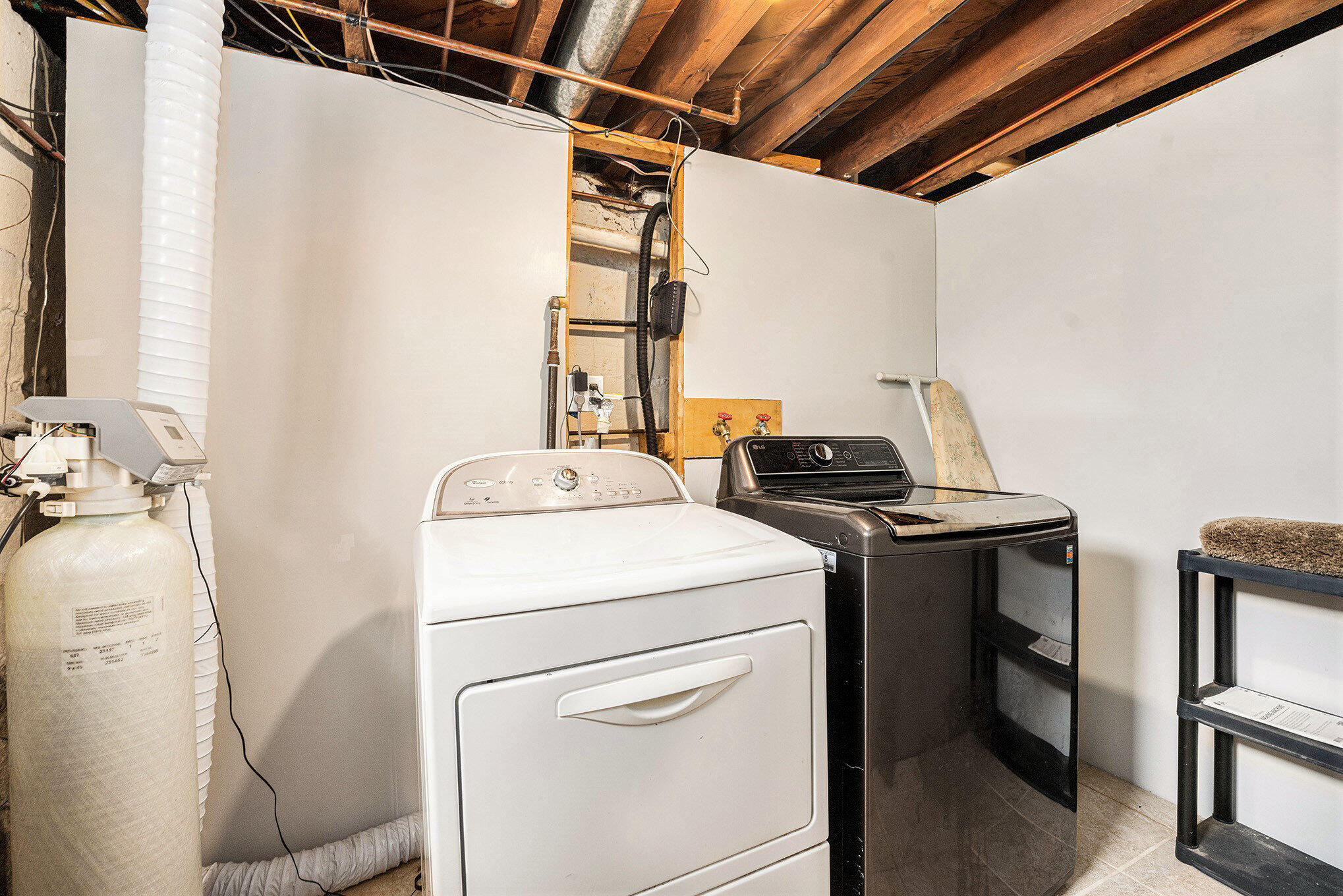 5788 Comstock Avenue