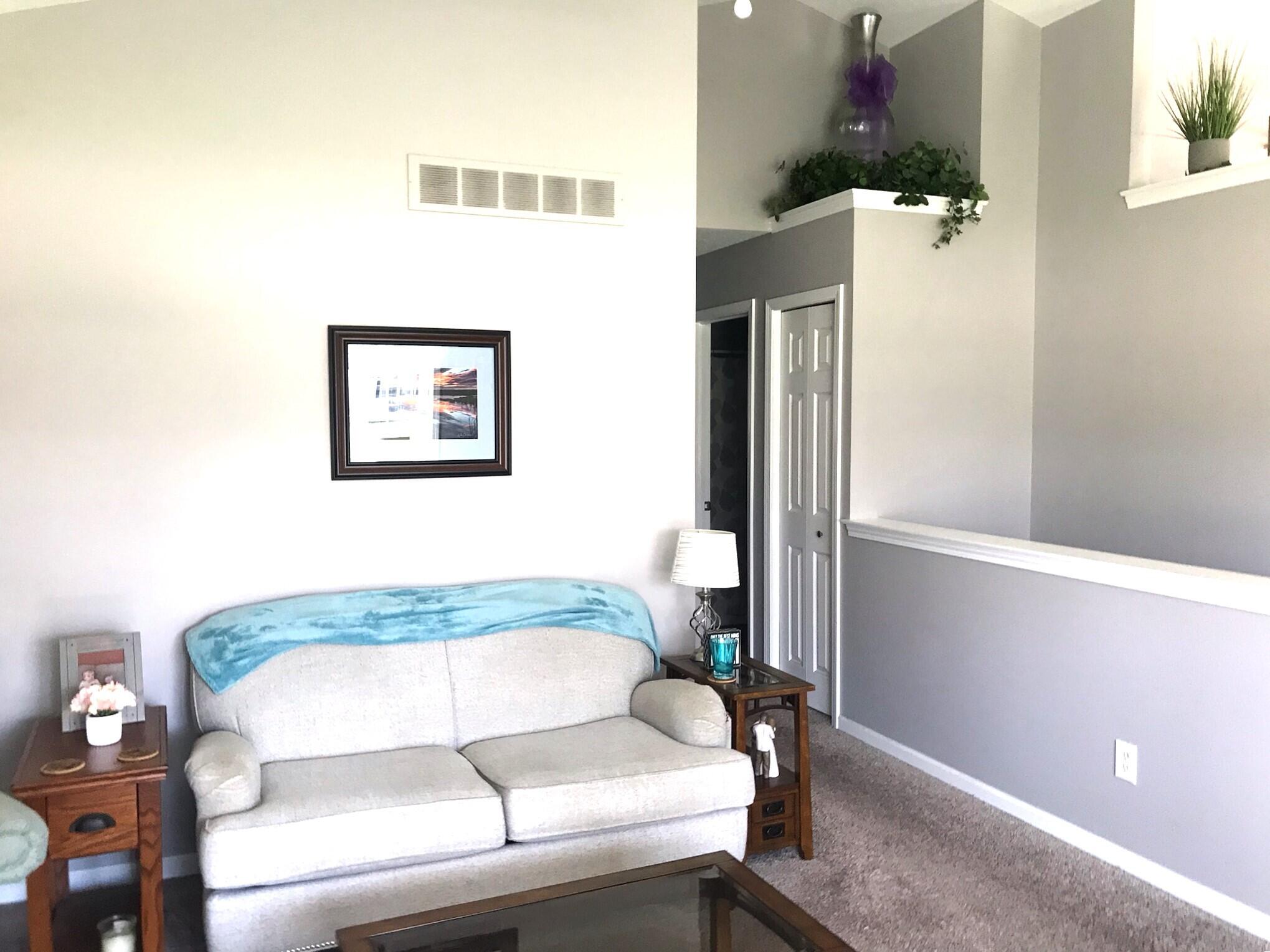 5883 Thistlewood Avenue