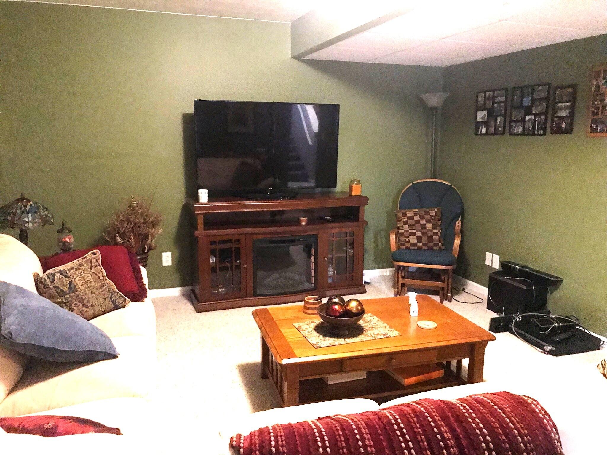 5883 Thistlewood Avenue