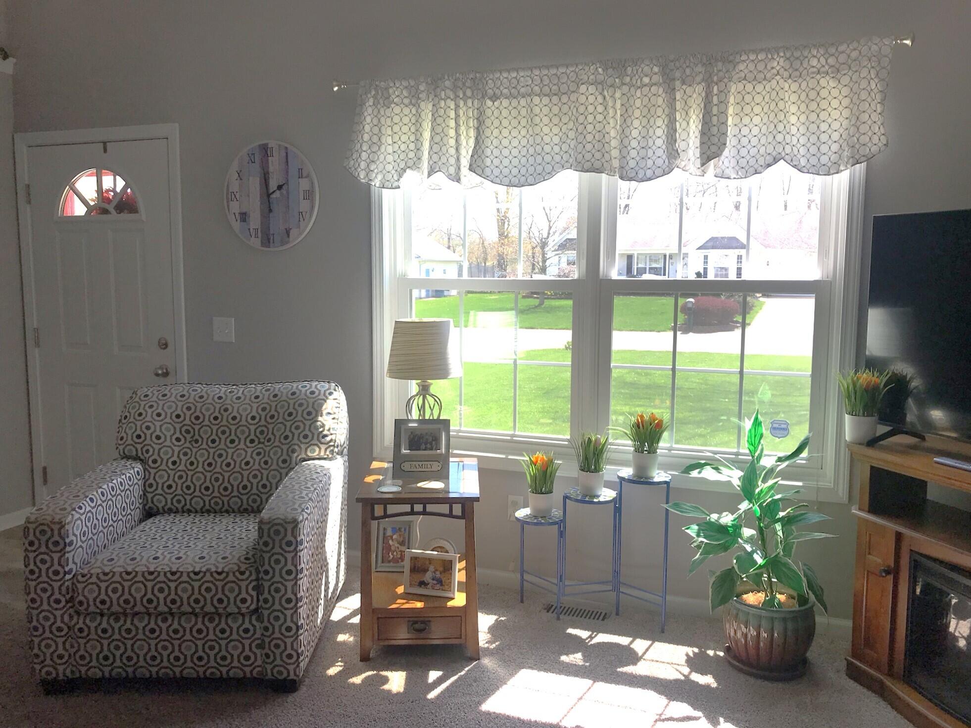 5883 Thistlewood Avenue