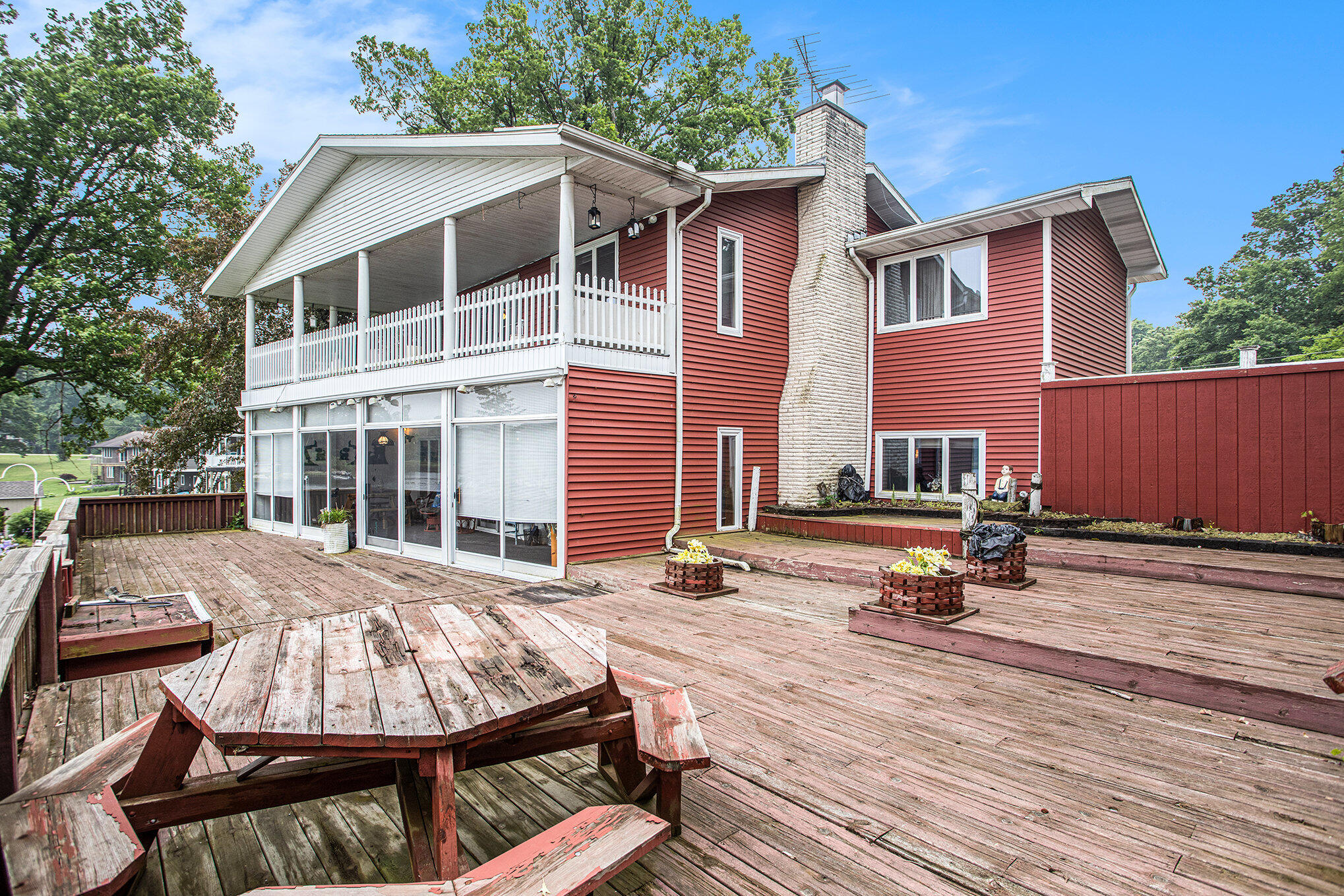 28756 Cedarama Drive