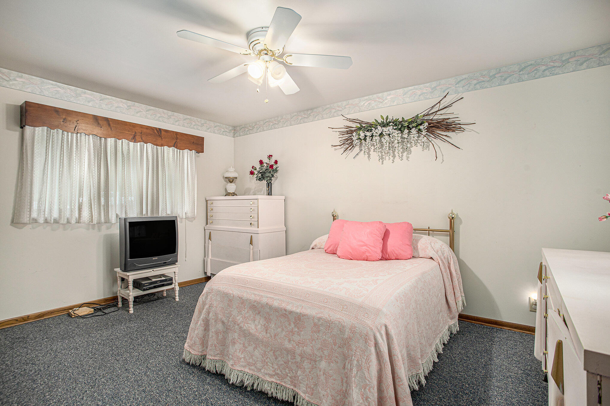 28756 Cedarama Drive