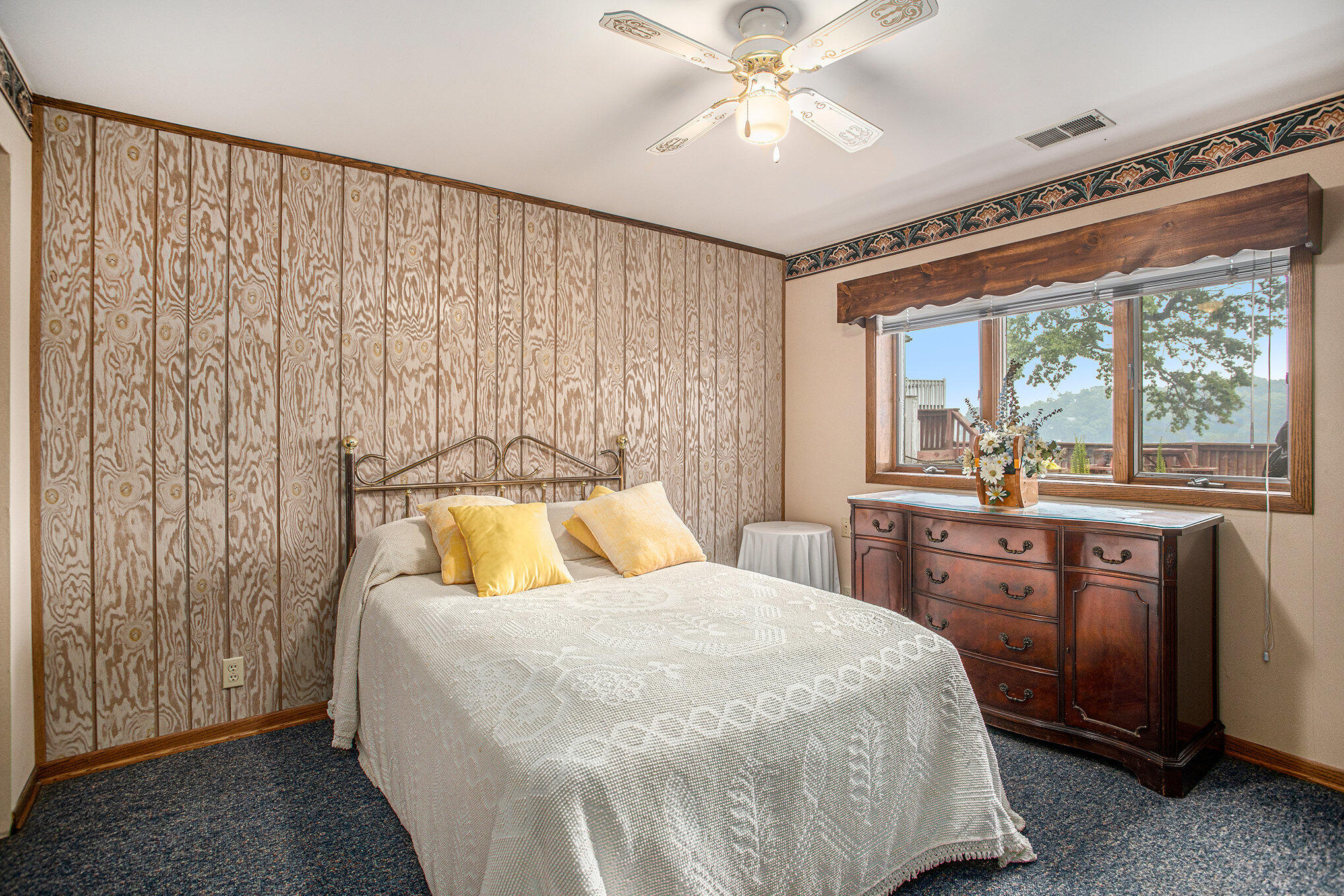 28756 Cedarama Drive