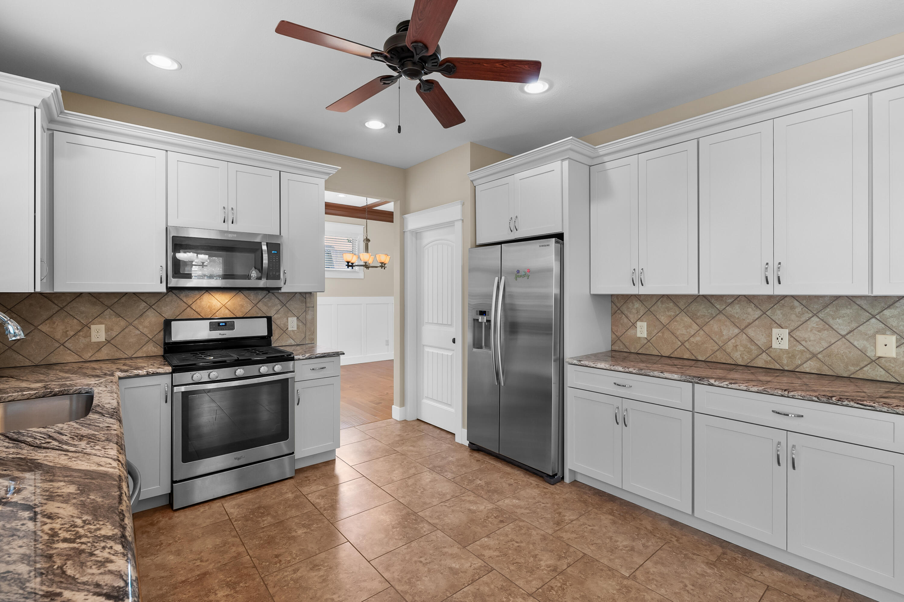 5464 Cypress Bay Drive