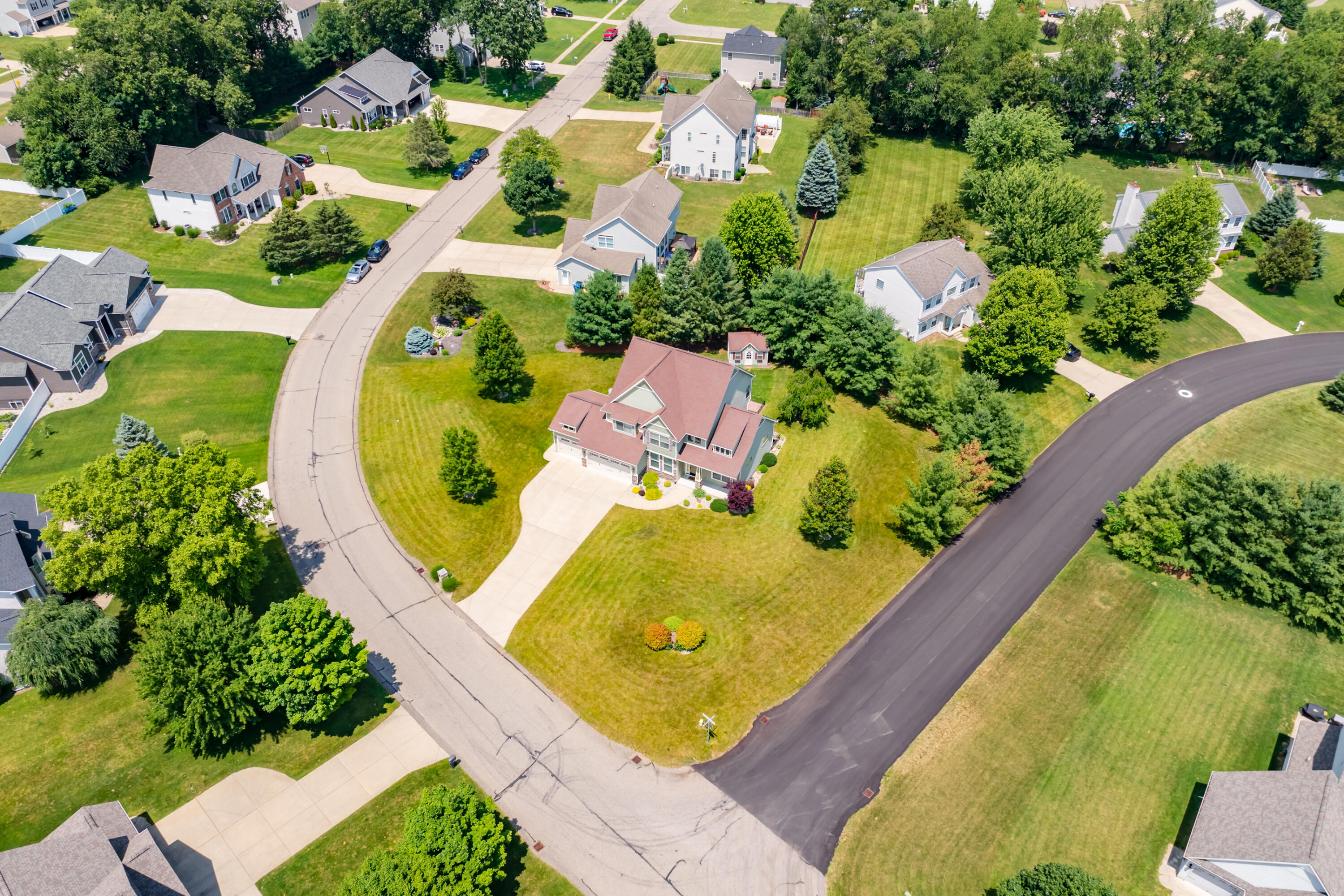 5464 Cypress Bay Drive