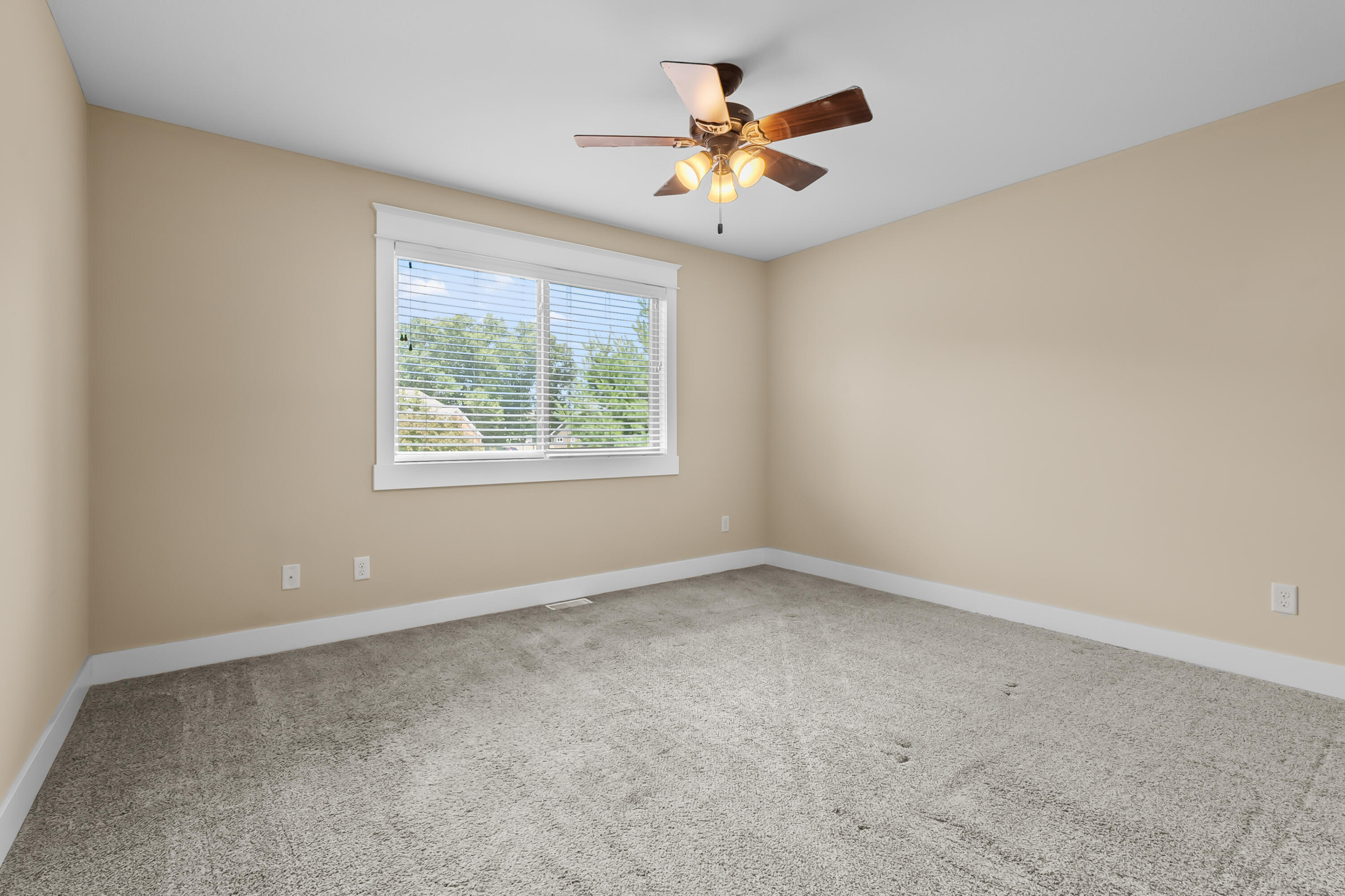 5464 Cypress Bay Drive