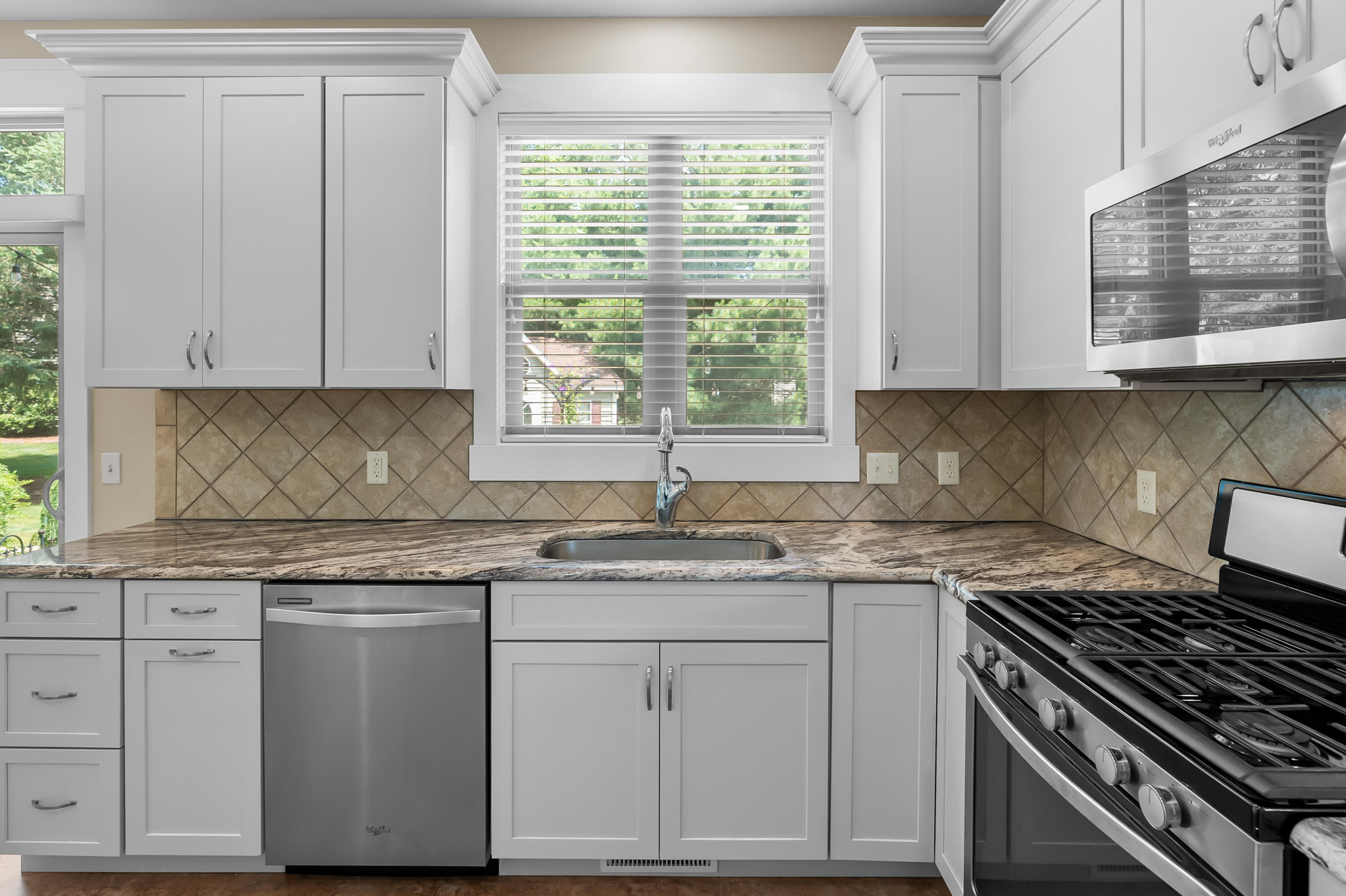 5464 Cypress Bay Drive