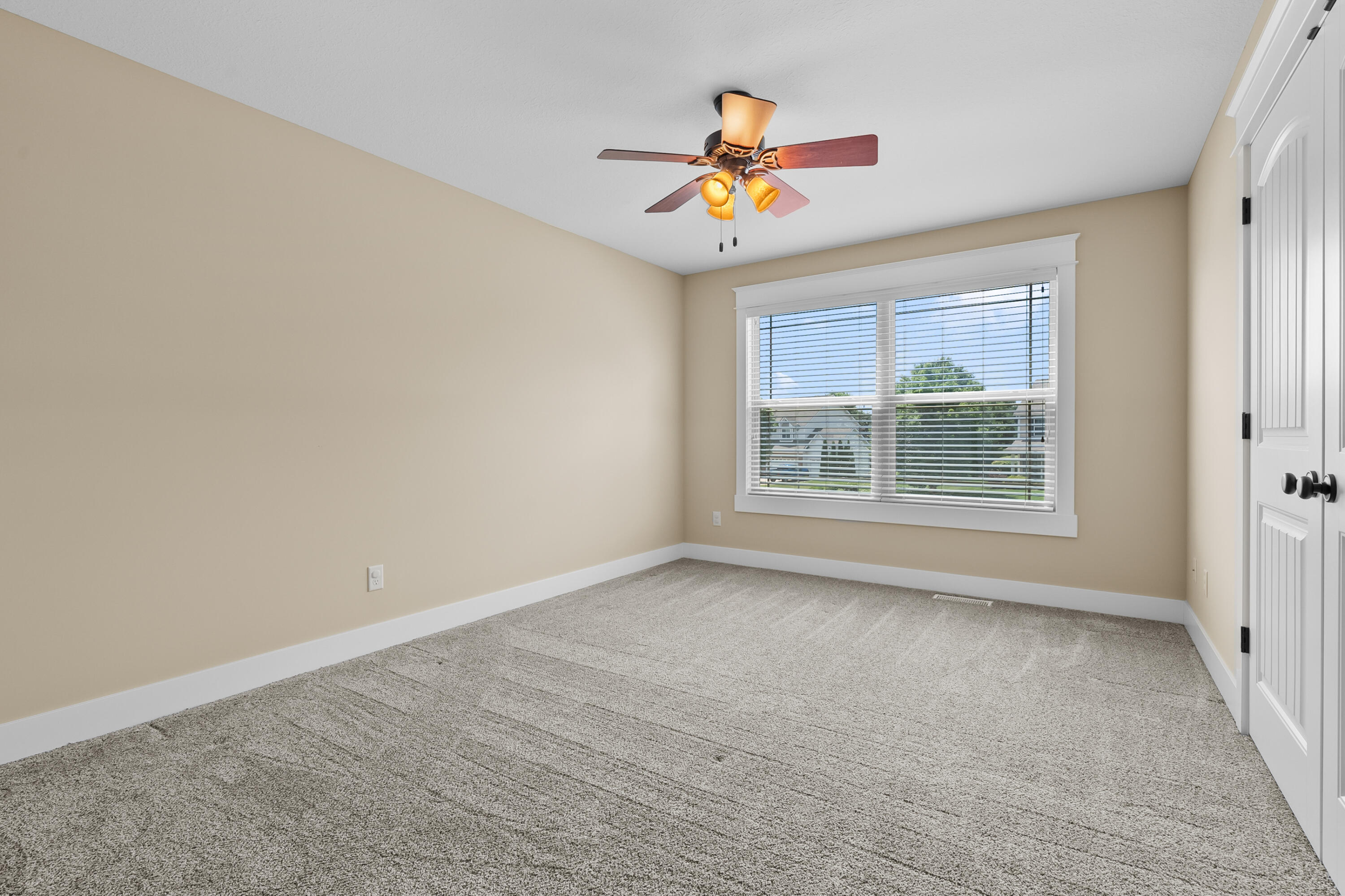 5464 Cypress Bay Drive