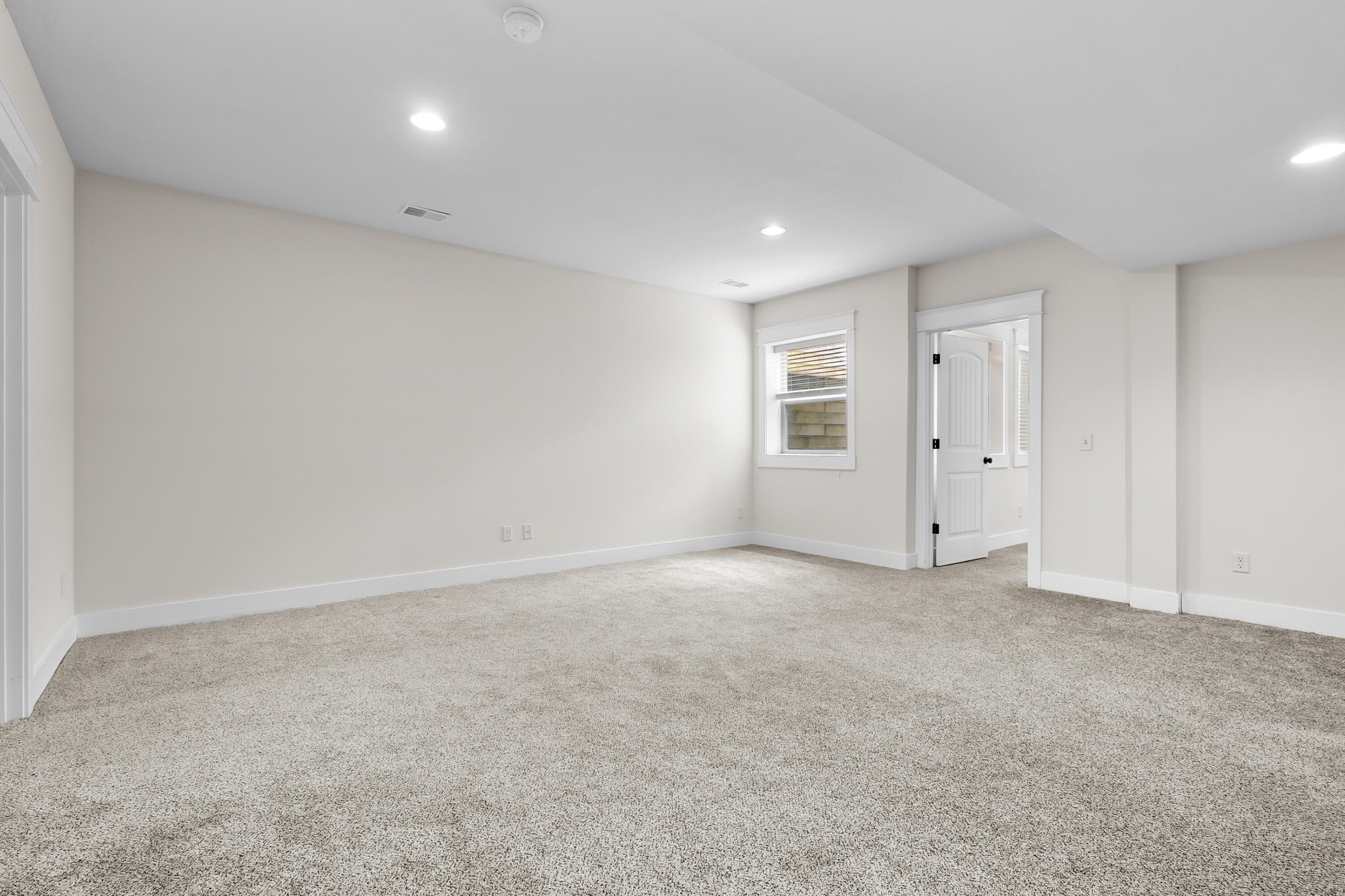 5464 Cypress Bay Drive